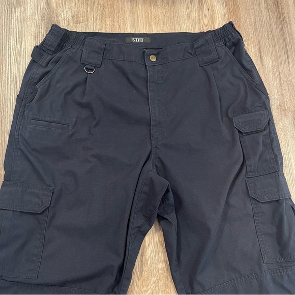 5.11 Tactical Cargo Pants Men’s 40x34 Navy Rip Stop Pockets Elastic Waist - Picture 5 of 10